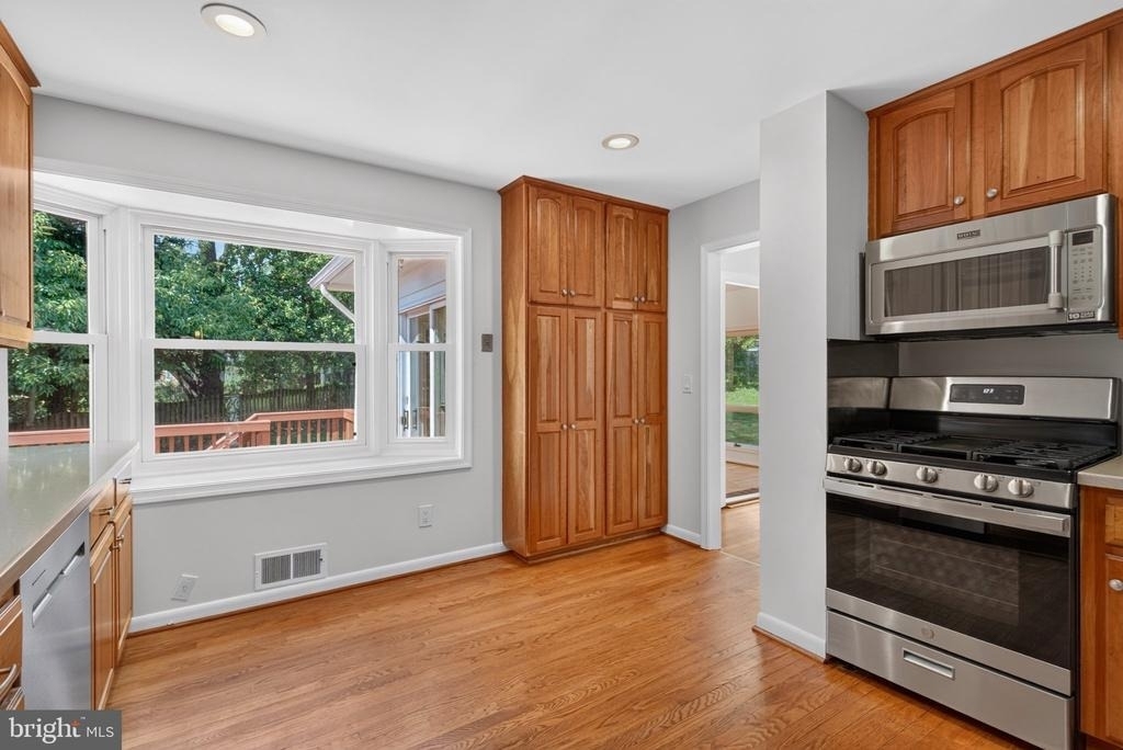 8020 Agin Court - Photo 22