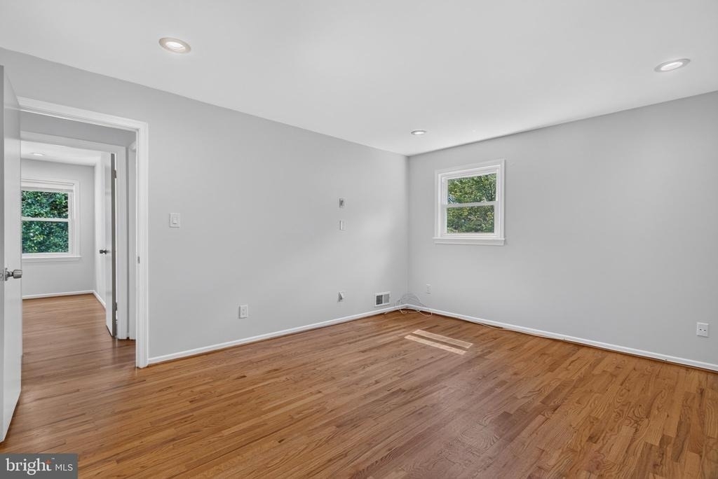 8020 Agin Court - Photo 26