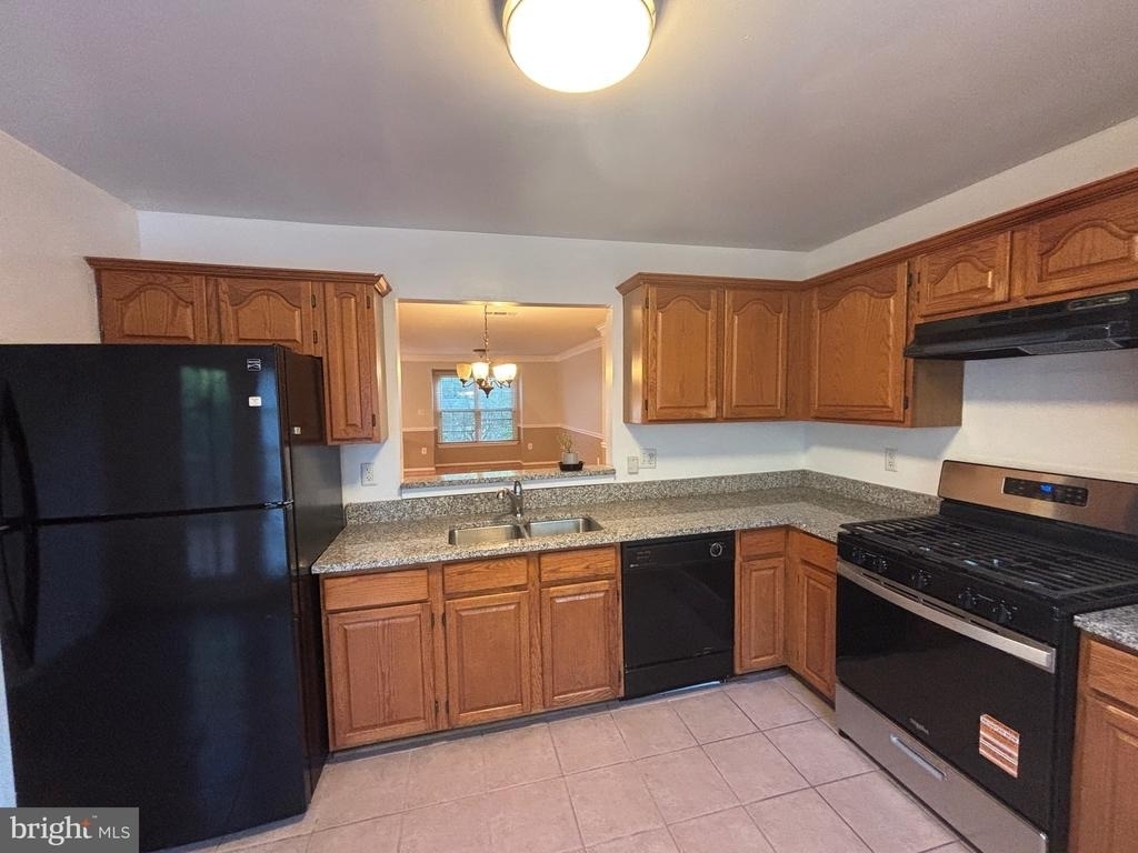 13874 Coleman Court - Photo 5
