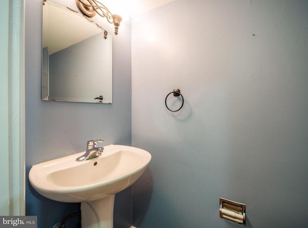 2455 Pyrenees Court - Photo 12