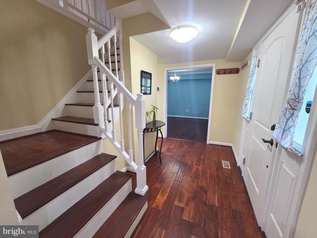 13106 Melville Lane - Photo 3