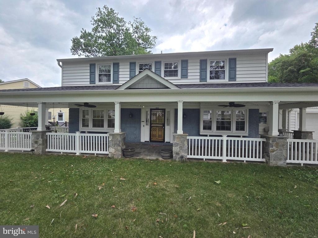 13106 Melville Lane - Photo 2