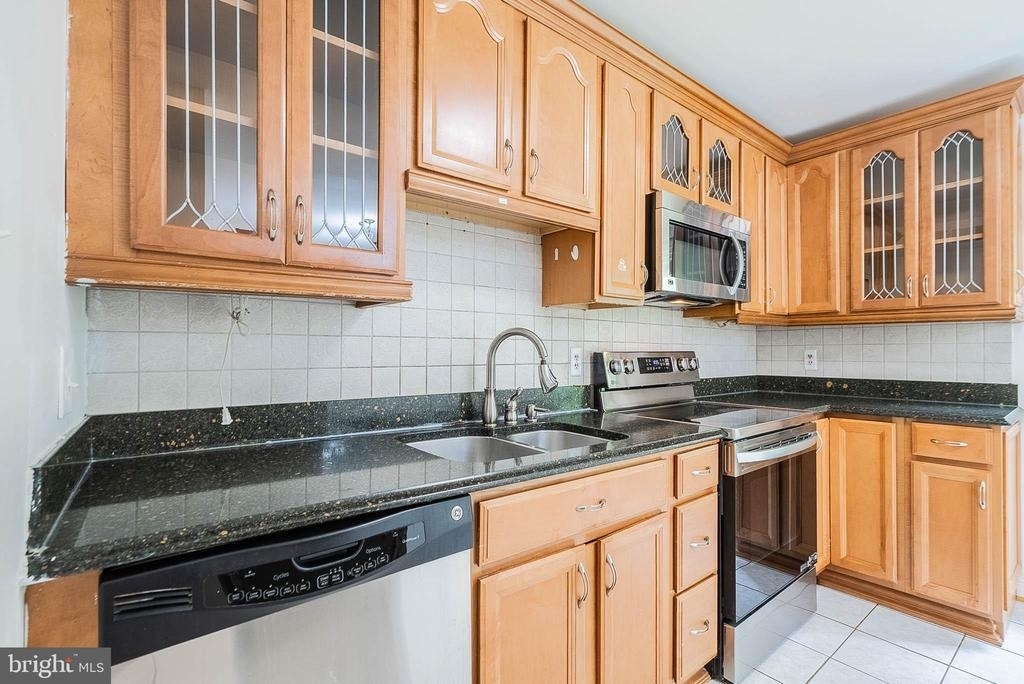 7746 Brandeis Way - Photo 23
