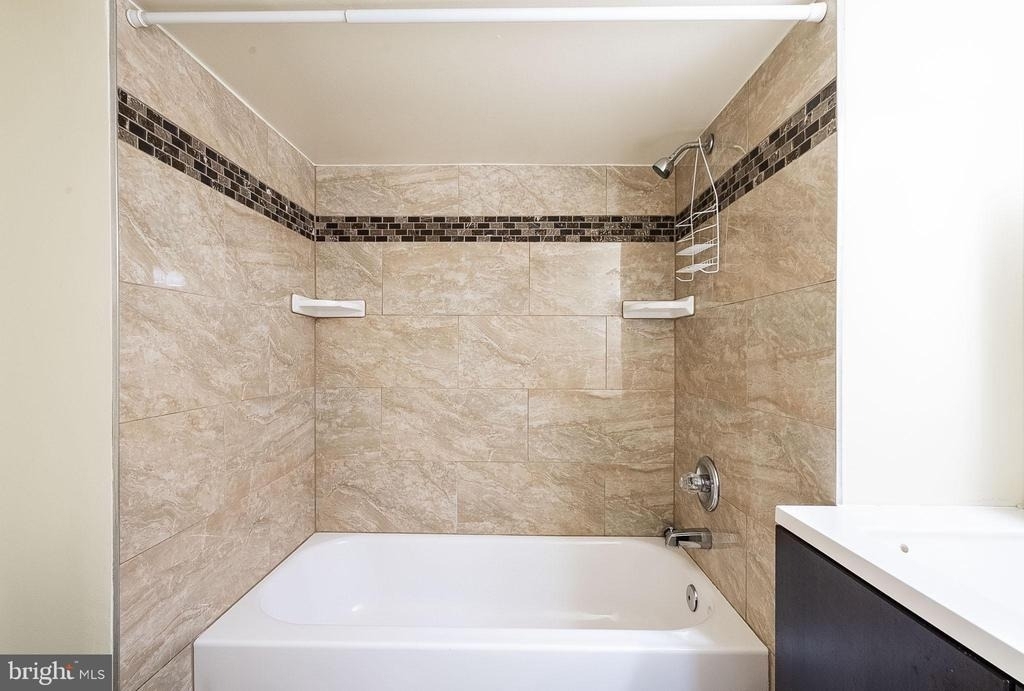 7746 Brandeis Way - Photo 9