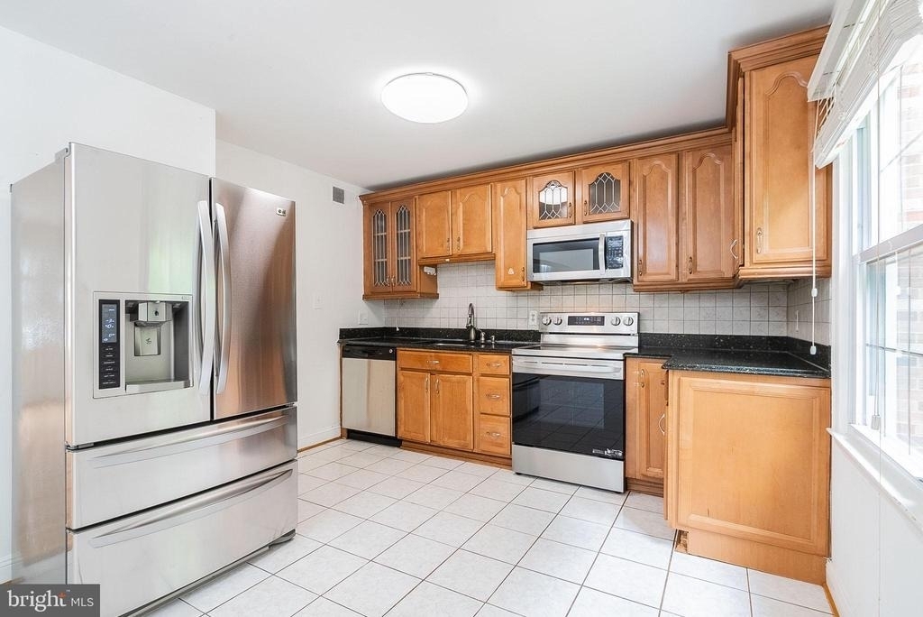 7746 Brandeis Way - Photo 20