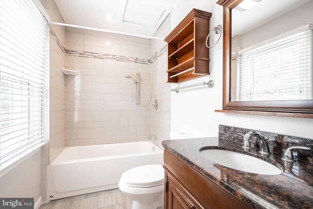 7746 Brandeis Way - Photo 36