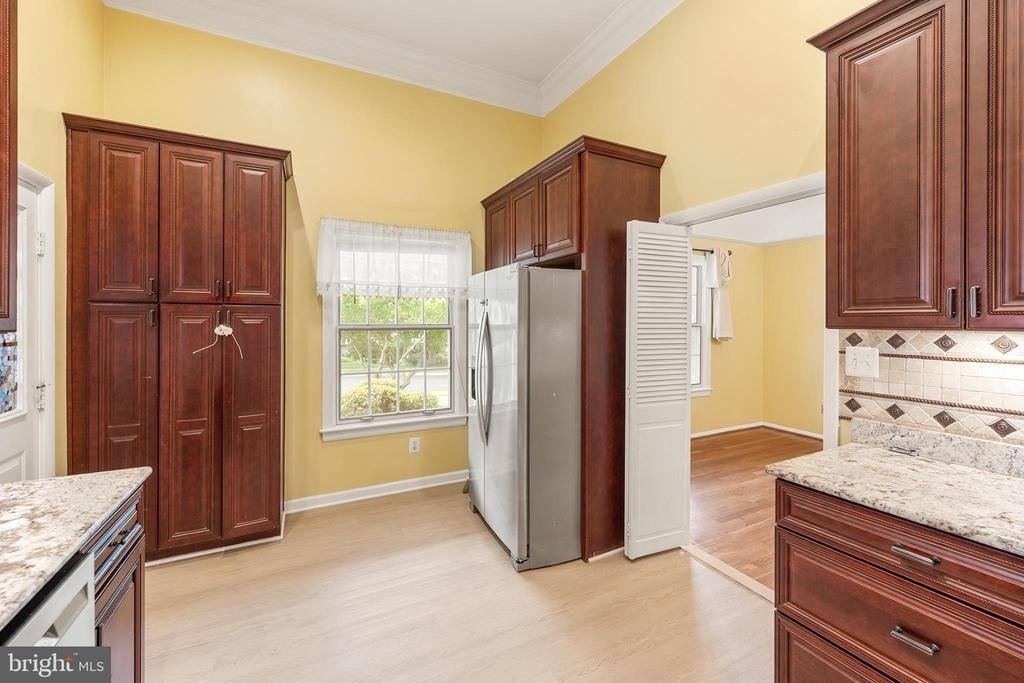 6711 Doane Avenue - Photo 10