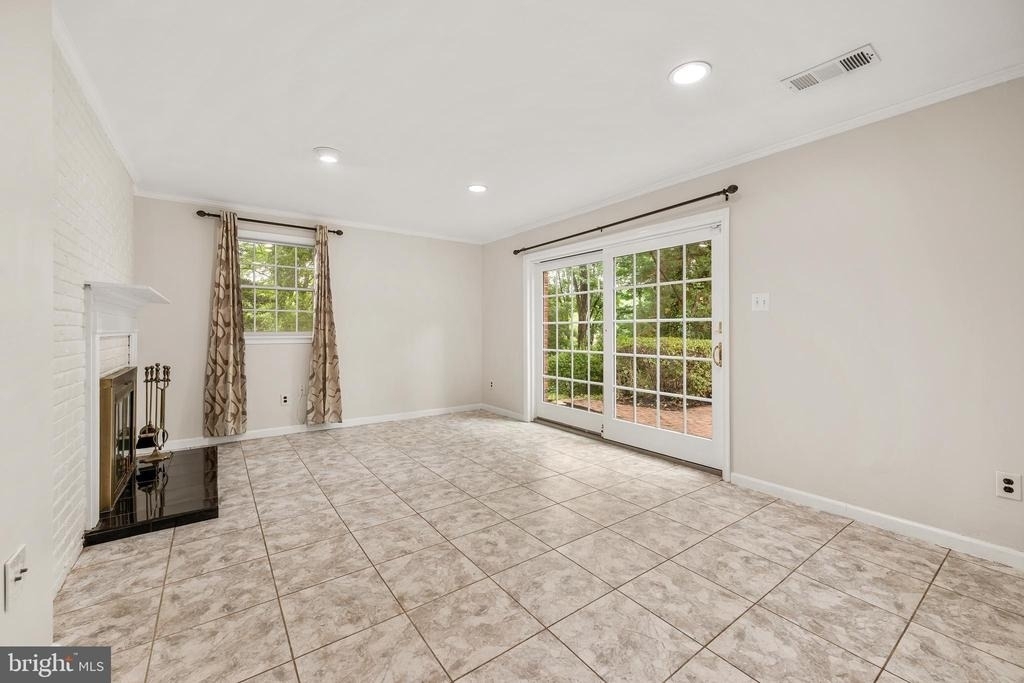 6711 Doane Avenue - Photo 20
