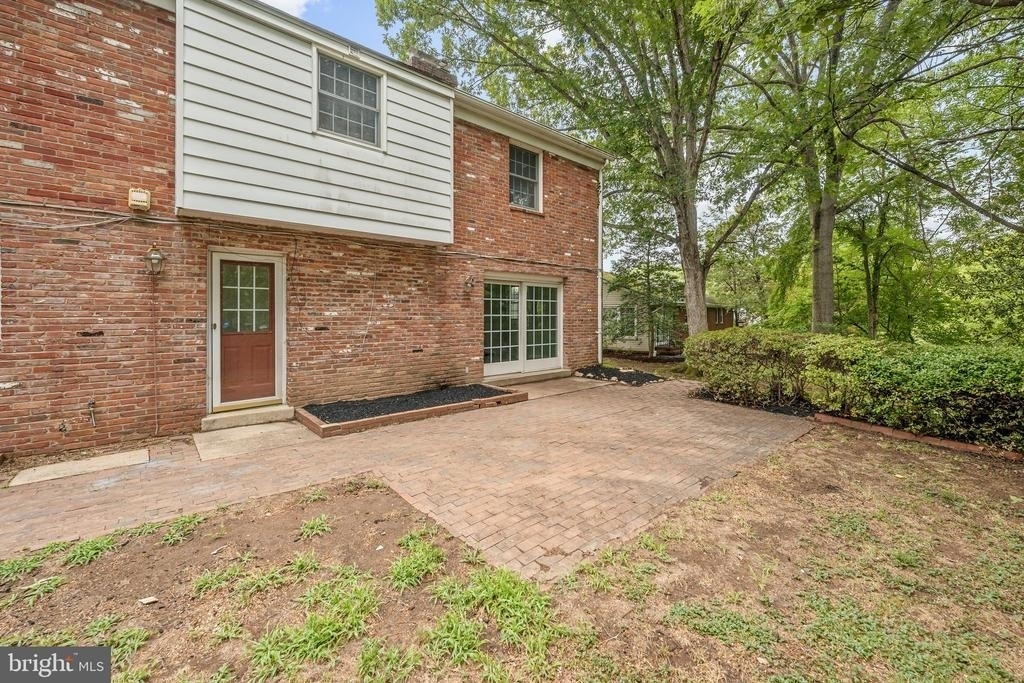 6711 Doane Avenue - Photo 31