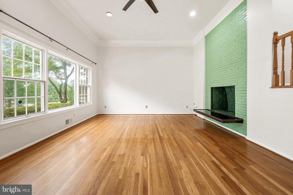 6711 Doane Avenue - Photo 1