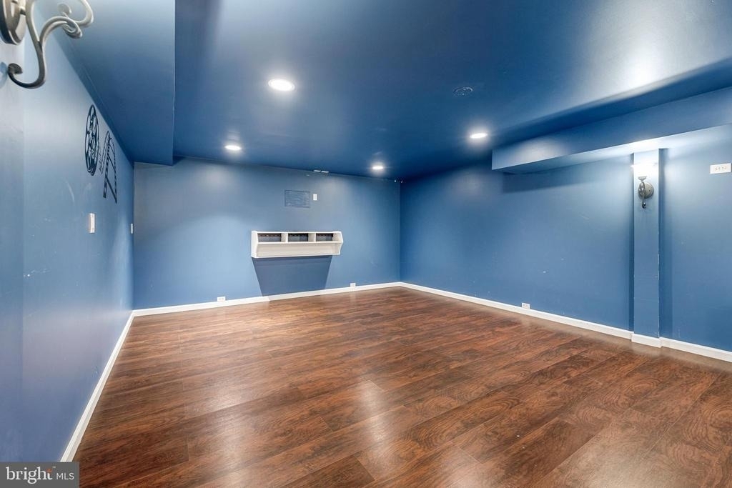 6711 Doane Avenue - Photo 26