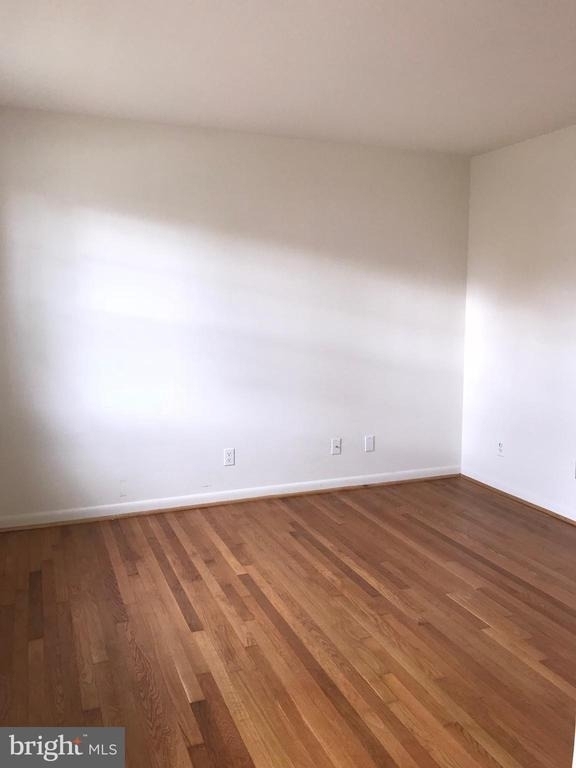 1101 Prince Edward Street - Photo 4