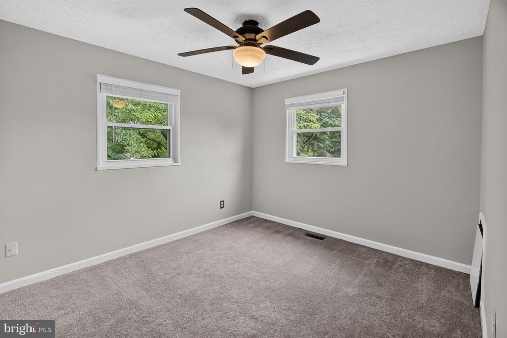 23 Underwood Place - Photo 9