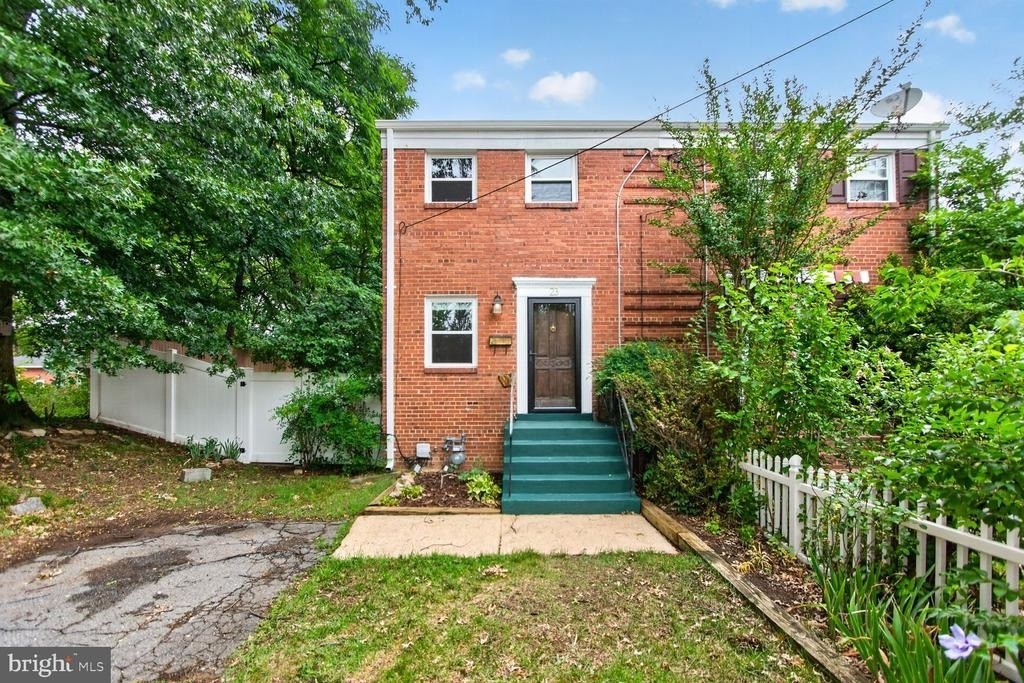23 Underwood Place - Photo 0