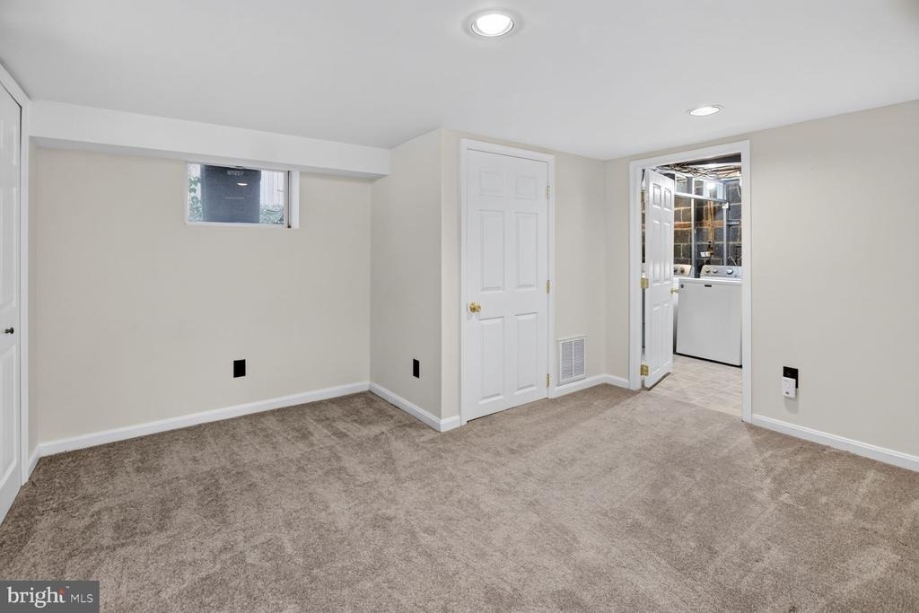 23 Underwood Place - Photo 12