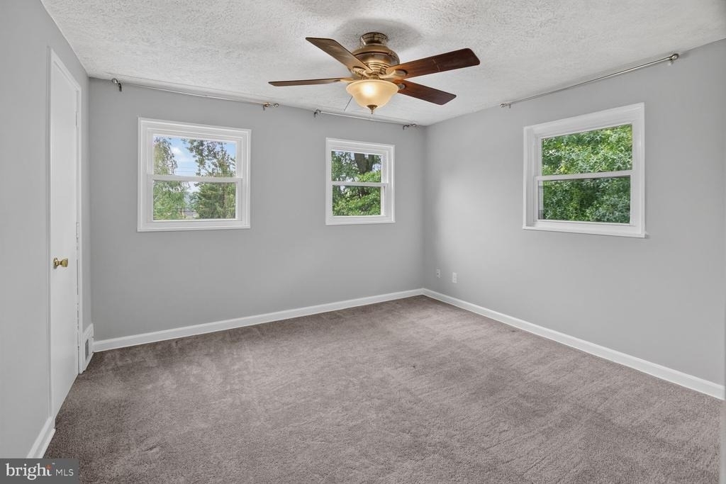 23 Underwood Place - Photo 10
