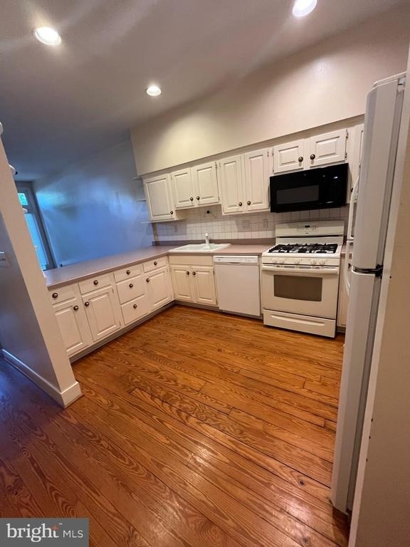 126 N Payne Street N - Photo 4