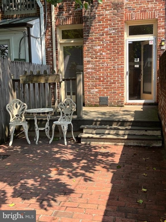 126 N Payne Street N - Photo 18