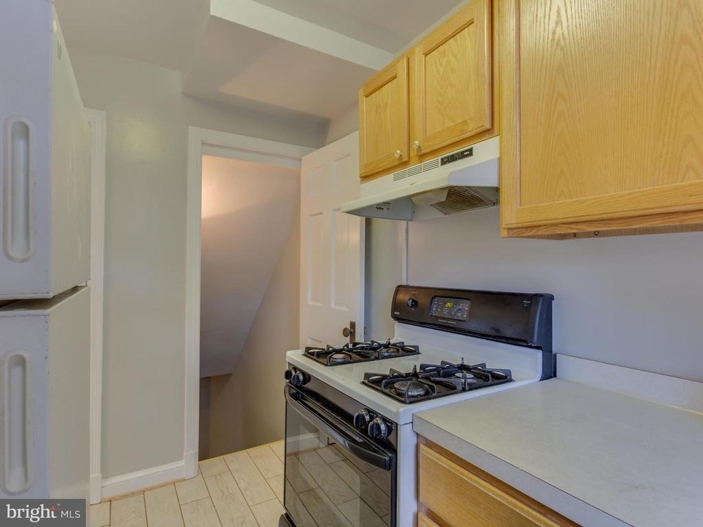 1045 N Monroe Street - Photo 14