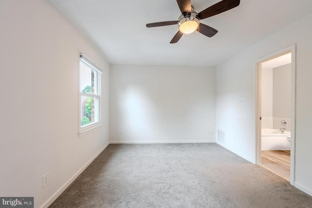 4116 Washington Boulevard - Photo 12