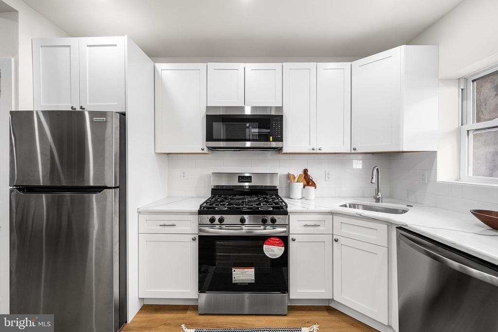 2148 S Garnet Street - Photo 8