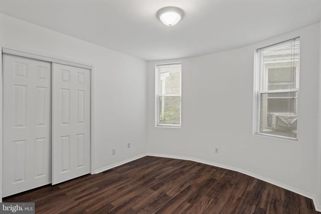 4617 Locust Street - Photo 12