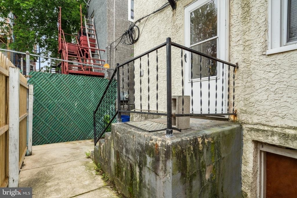 4617 Locust Street - Photo 22