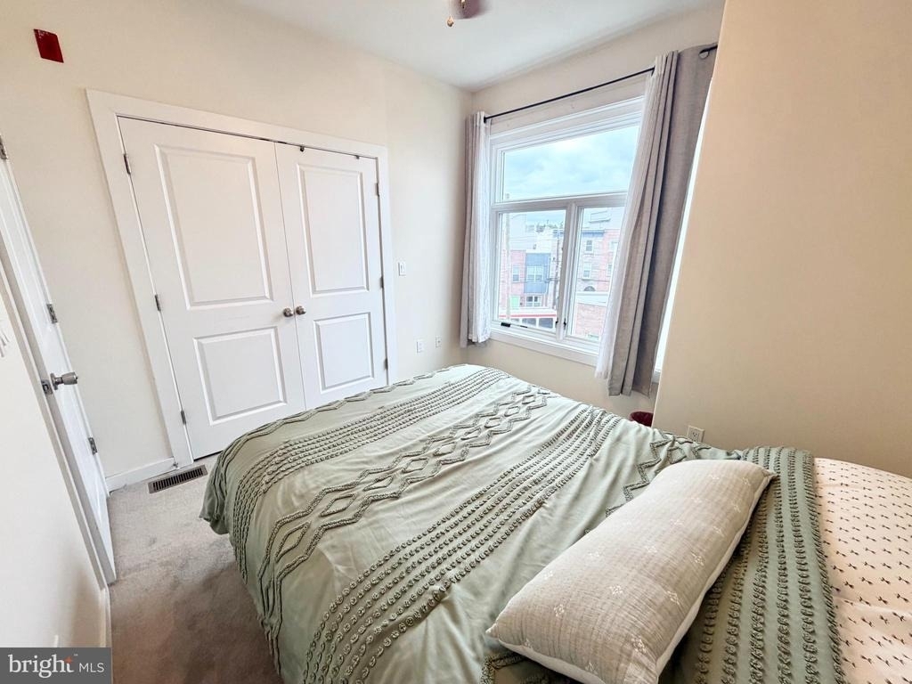 1844 Vineyard Street - Photo 6