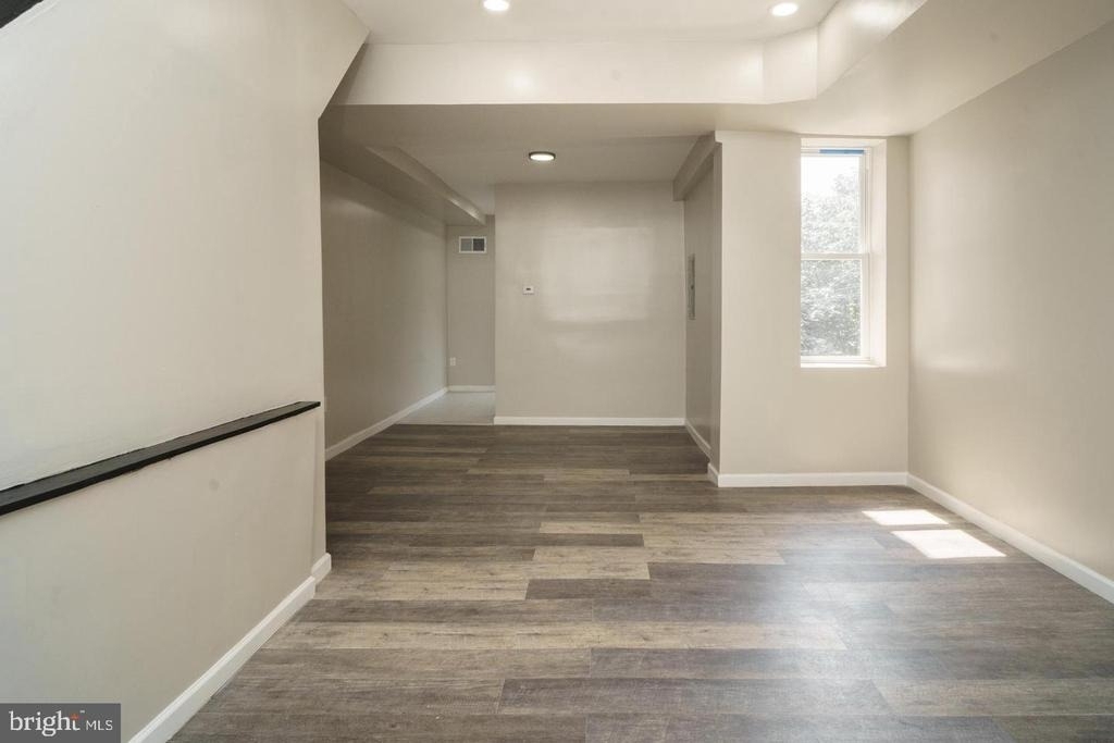 5820 Willows Avenue - Photo 11