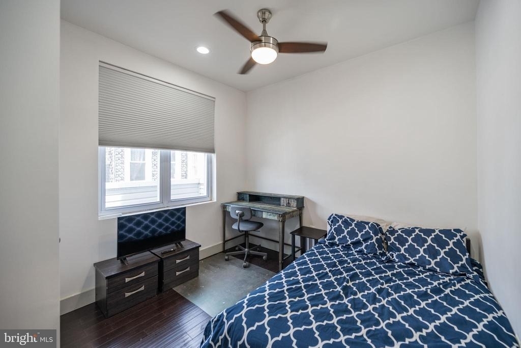 1770 Waterloo Street - Photo 8