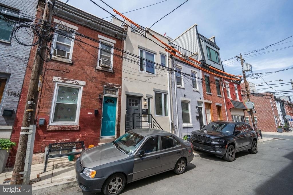 1770 Waterloo Street - Photo 26