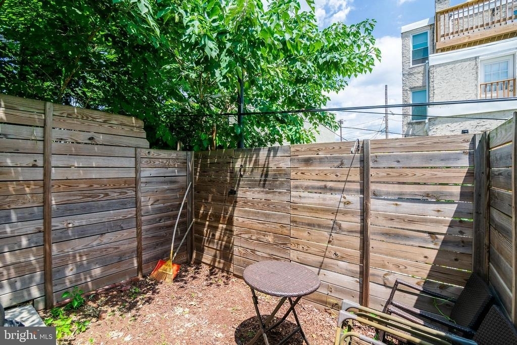 2531 E Gordon Street - Photo 7