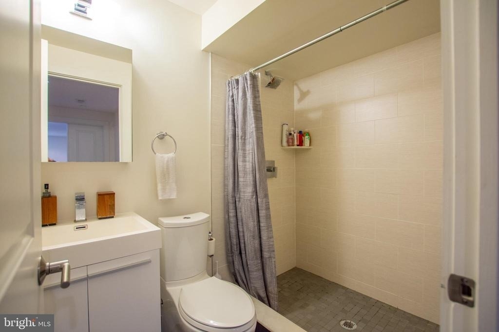 1441 S Bouvier Street - Photo 23