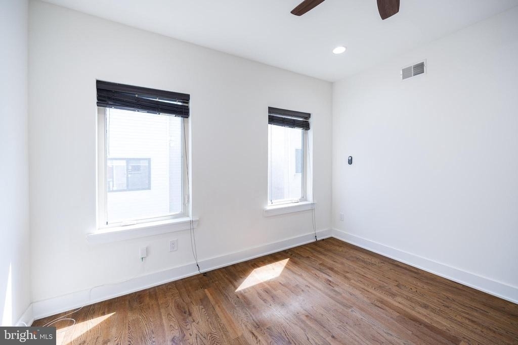 1441 S Bouvier Street - Photo 17