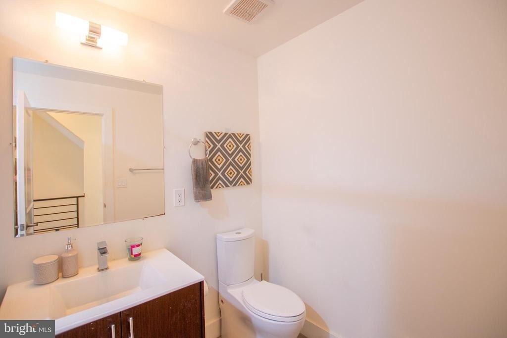1441 S Bouvier Street - Photo 10