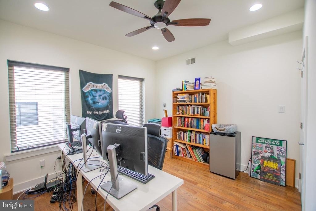 1441 S Bouvier Street - Photo 8