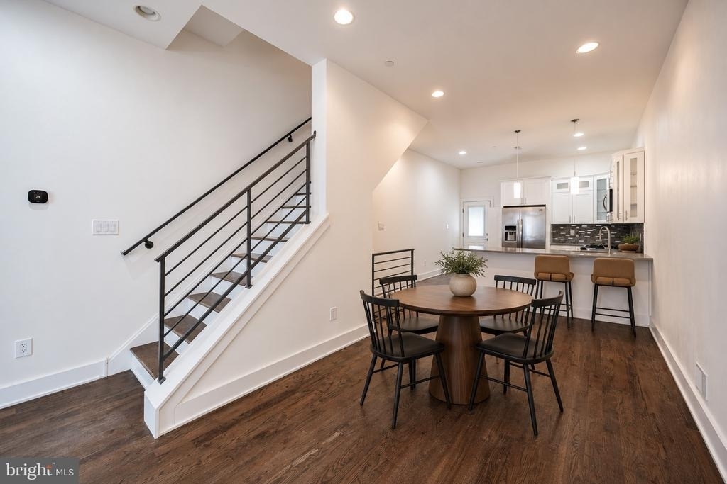 1441 S Bouvier Street - Photo 36