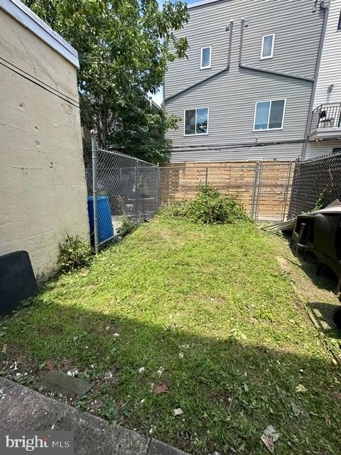 2723 Sears Street - Photo 18