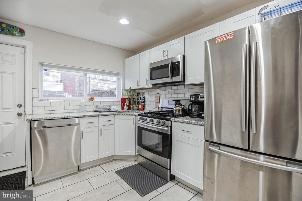1814 E Albert Street - Photo 10