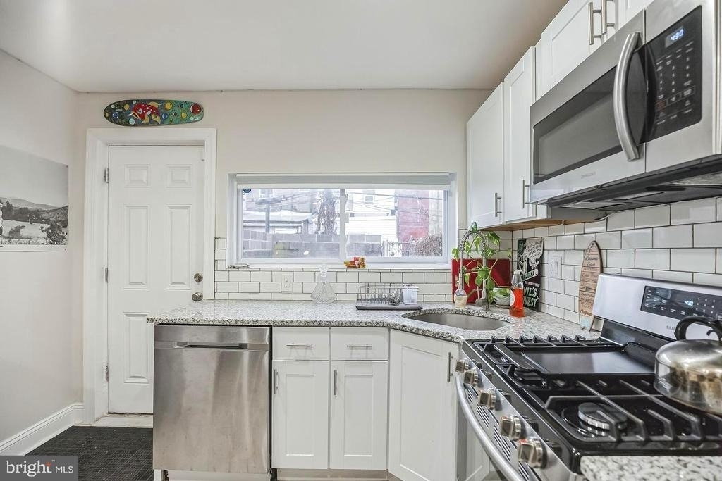 1814 E Albert Street - Photo 8