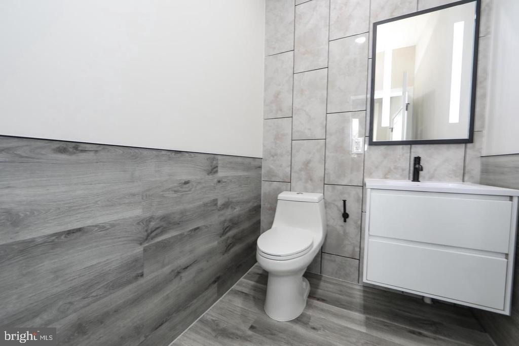 1849 E Venango Street - Photo 8