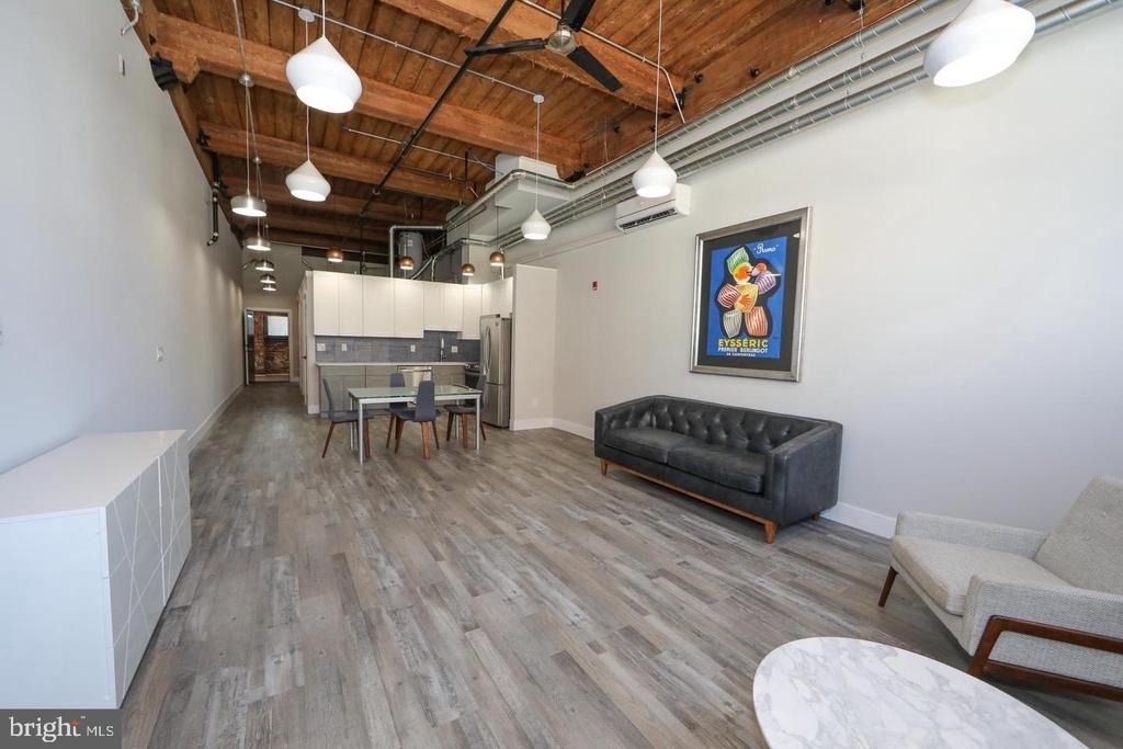 1825 E Atlantic Street - Photo 3