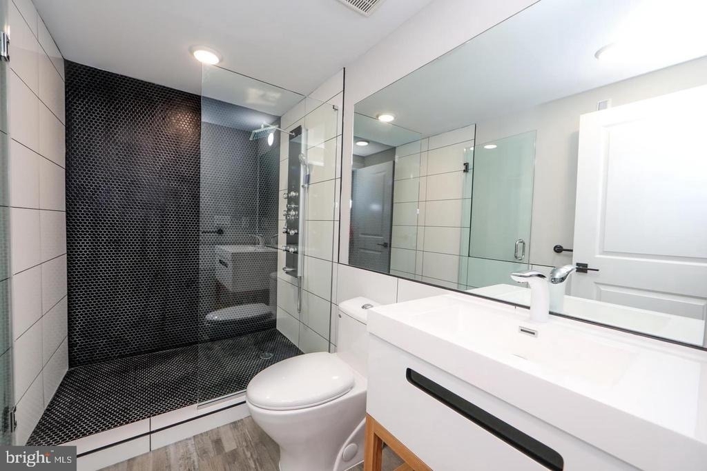 1825 E Atlantic Street - Photo 7