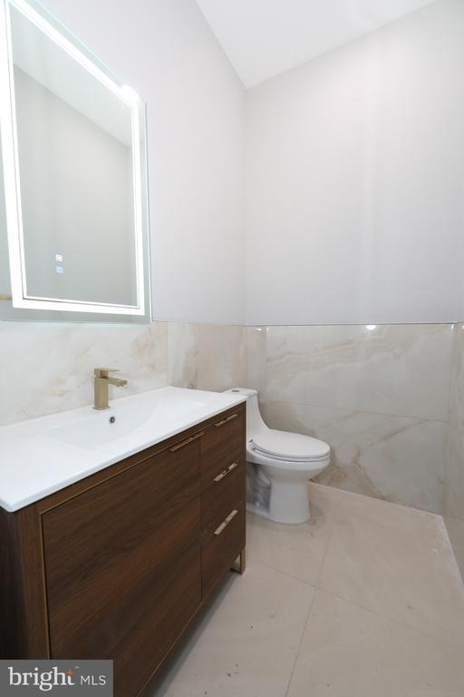 1810 E Venango Street - Photo 17