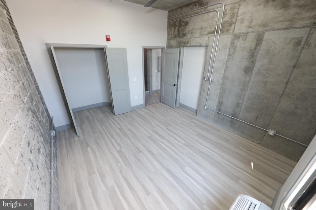 1810 E Venango Street - Photo 13