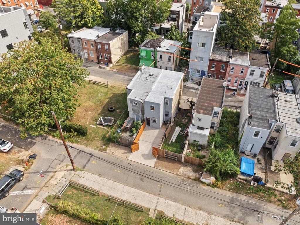2142 N Percy Street - Photo 32