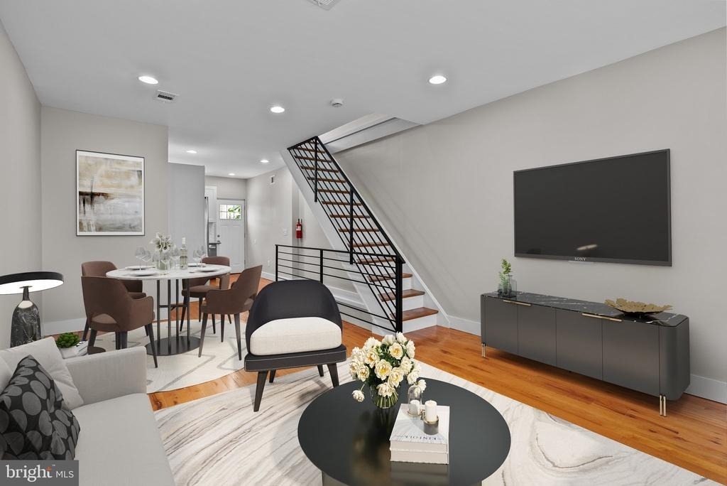 2142 N Percy Street - Photo 3