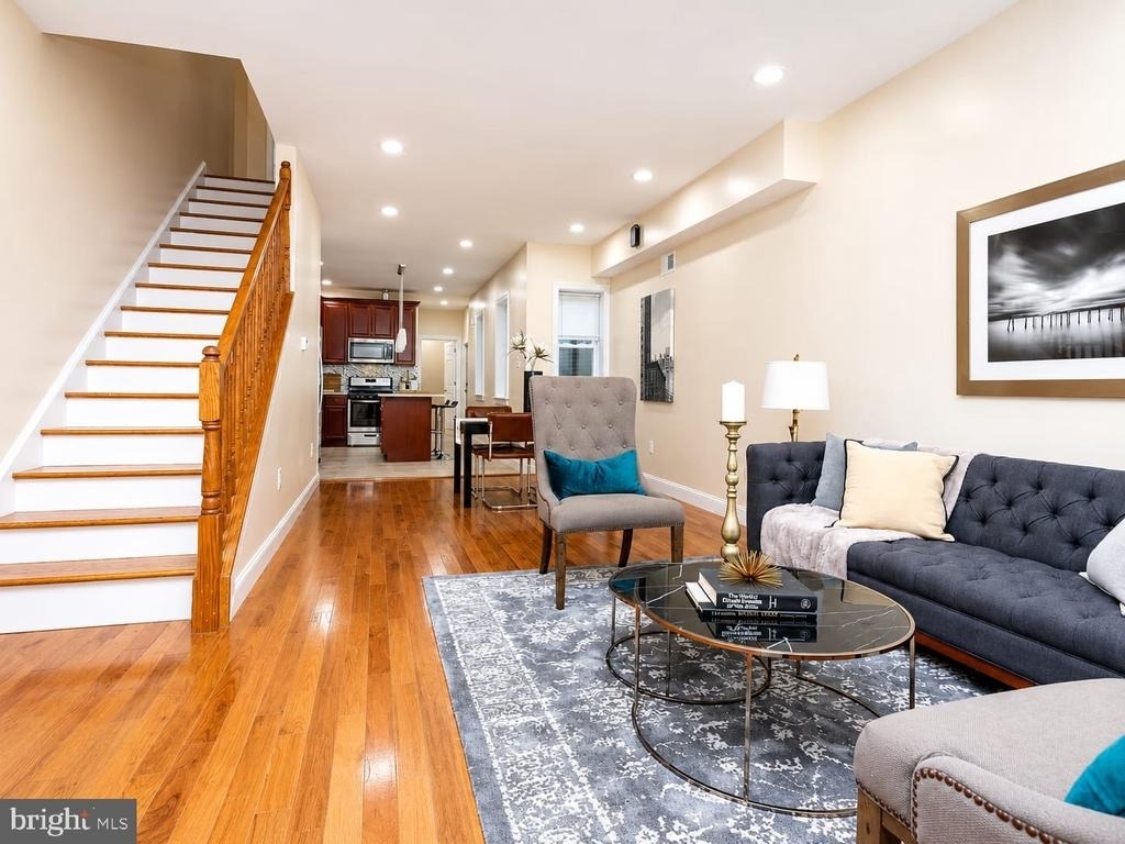 5148 Sansom Street - Photo 3
