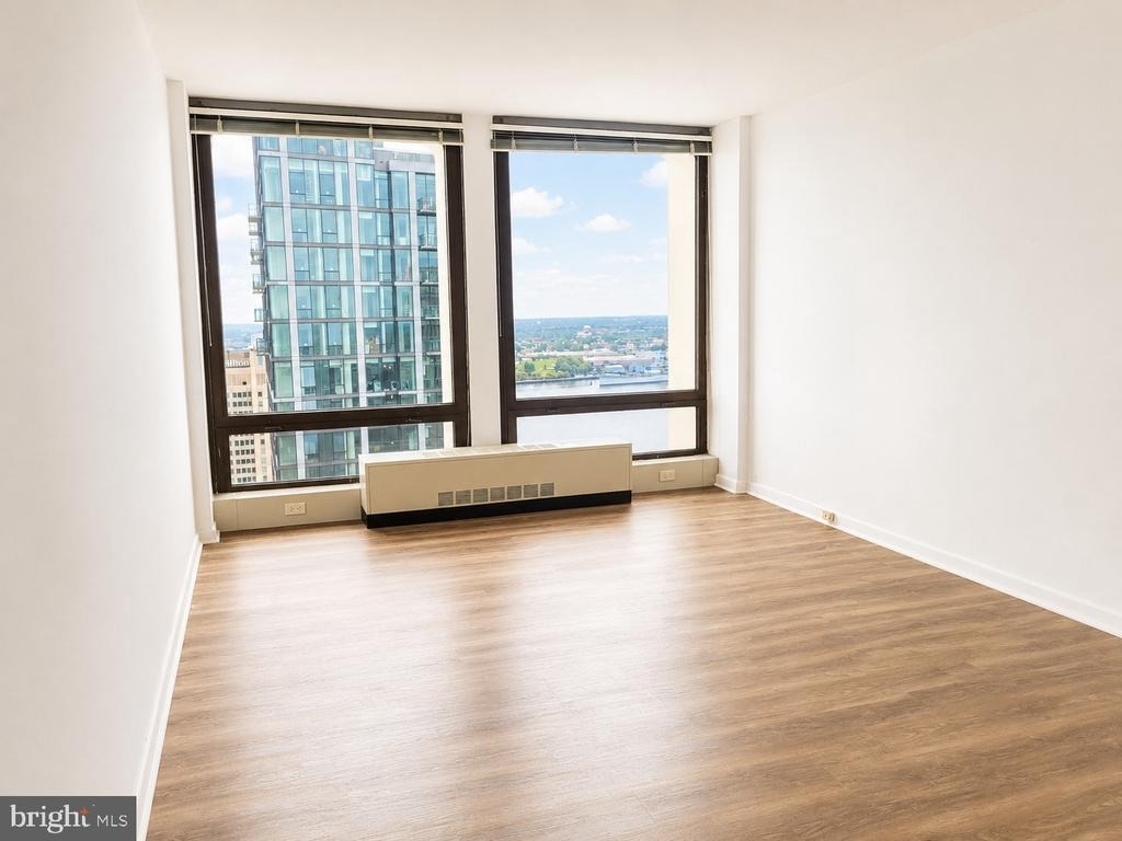200 Locust Street - Photo 8