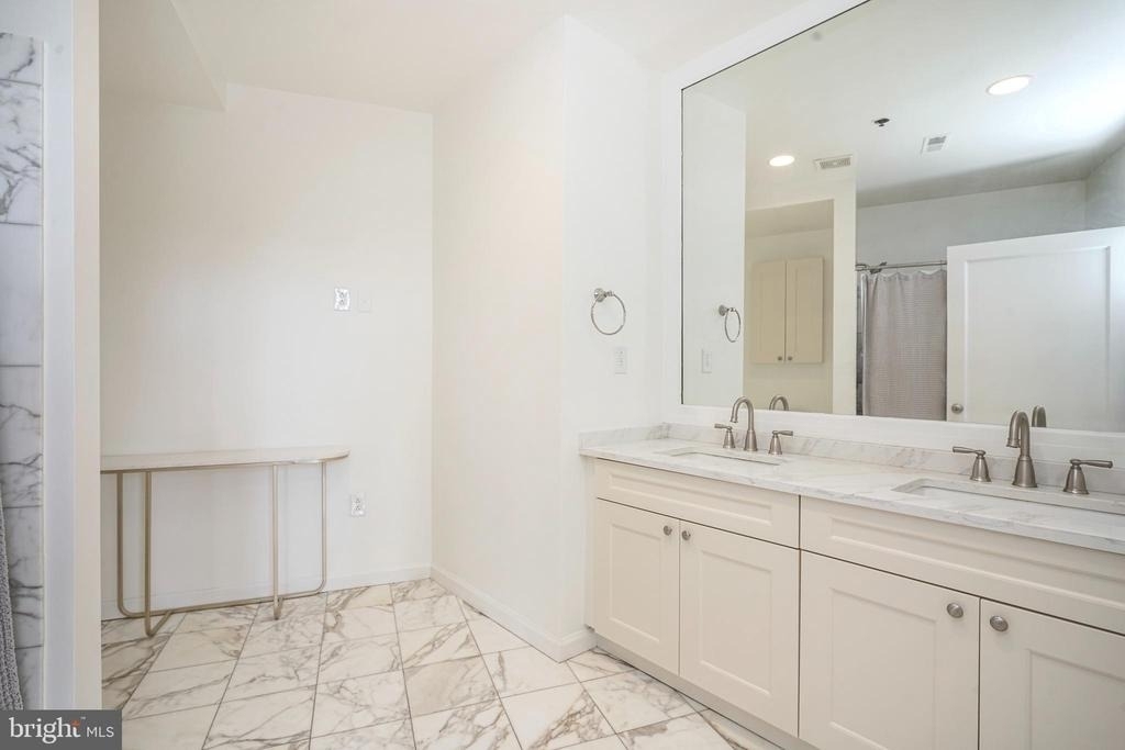201 N 8th Street - Photo 19